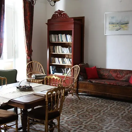 Aiglon Hotel