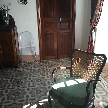 Hotel Aiglon 2*